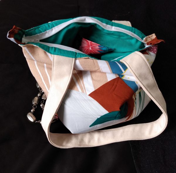 Bolsa grande com zíper - Imagem 3
